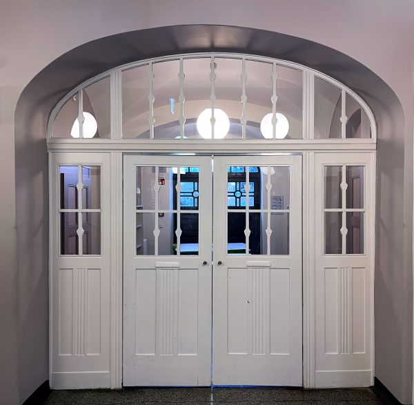 Historischer Haupteingang